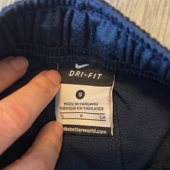 Kids Athletic shorts bundle (4) - Picture 5 of 9